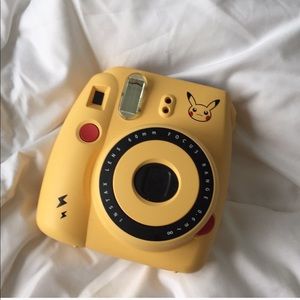 Pikachu pokemon instax mini 8
